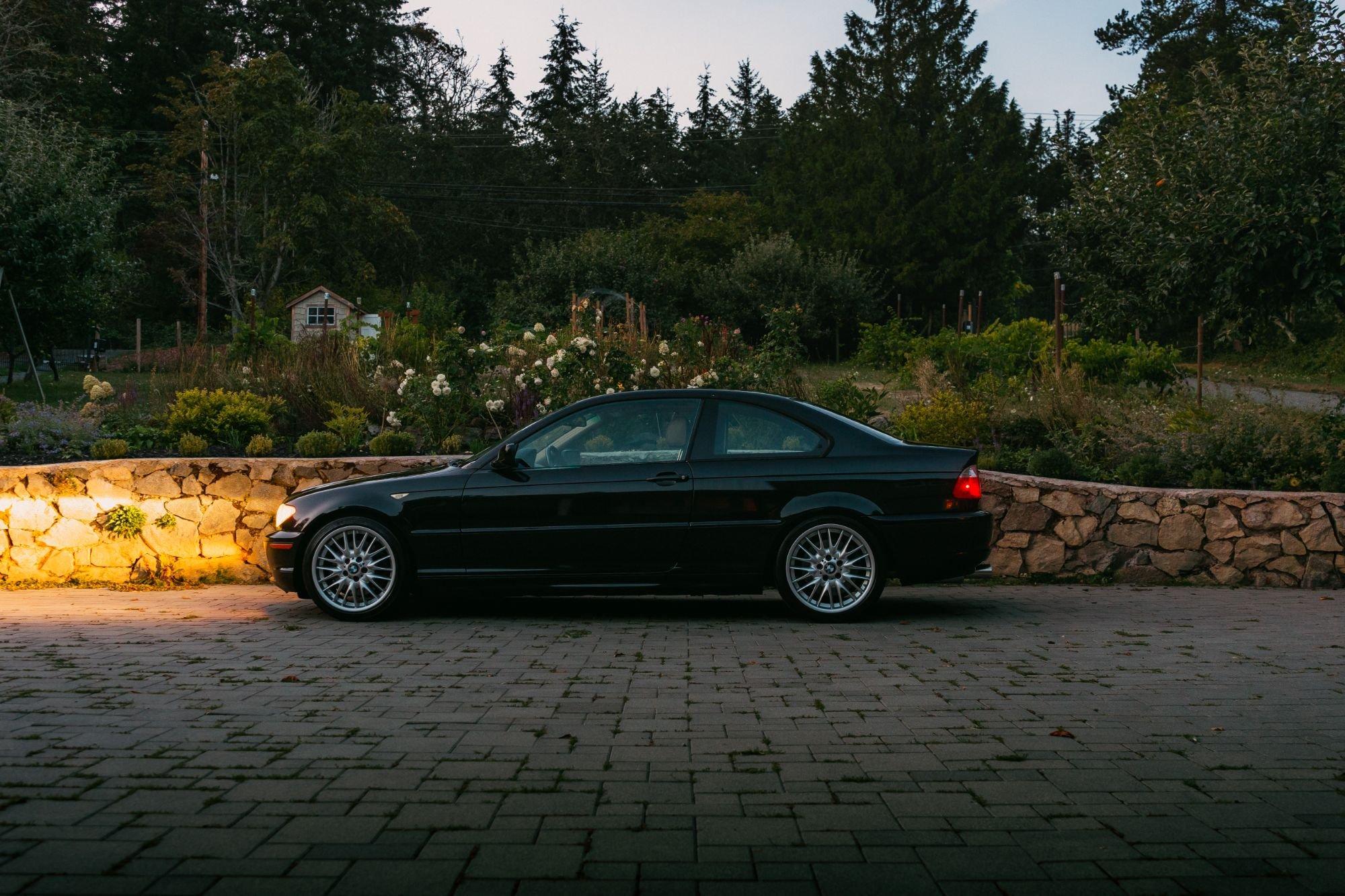 carousel-hero-element image-2