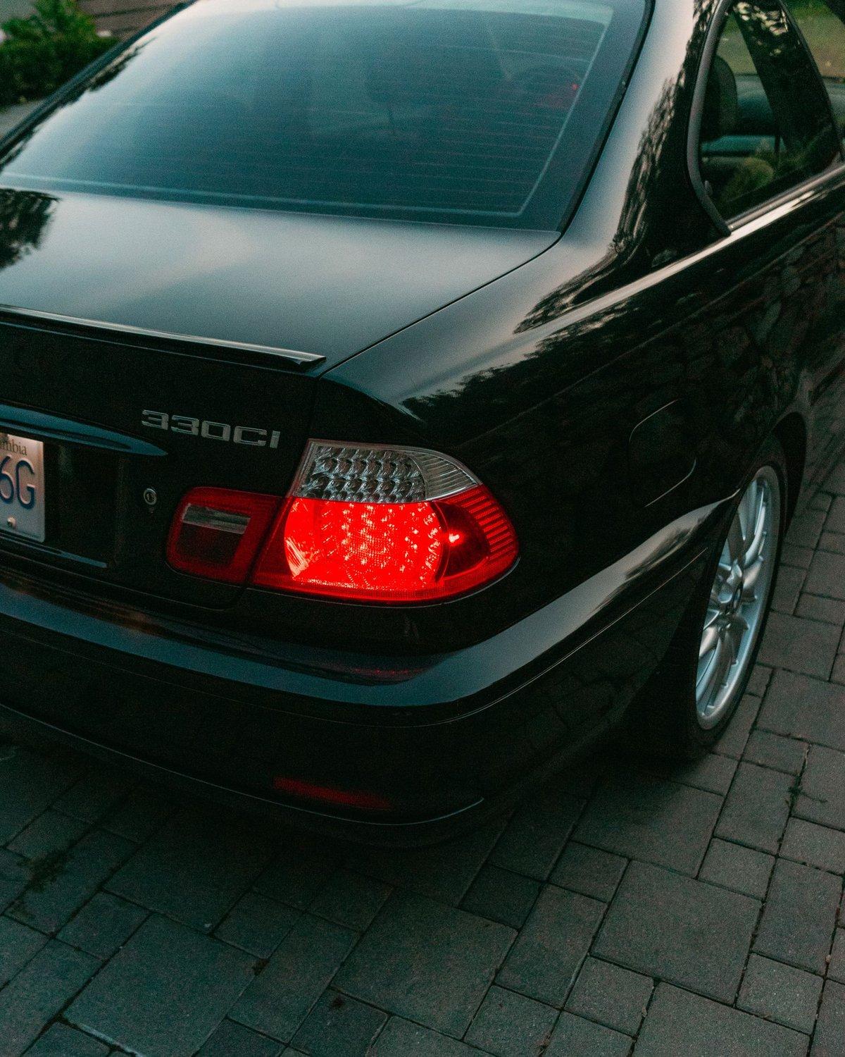 carousel-hero-element image-4