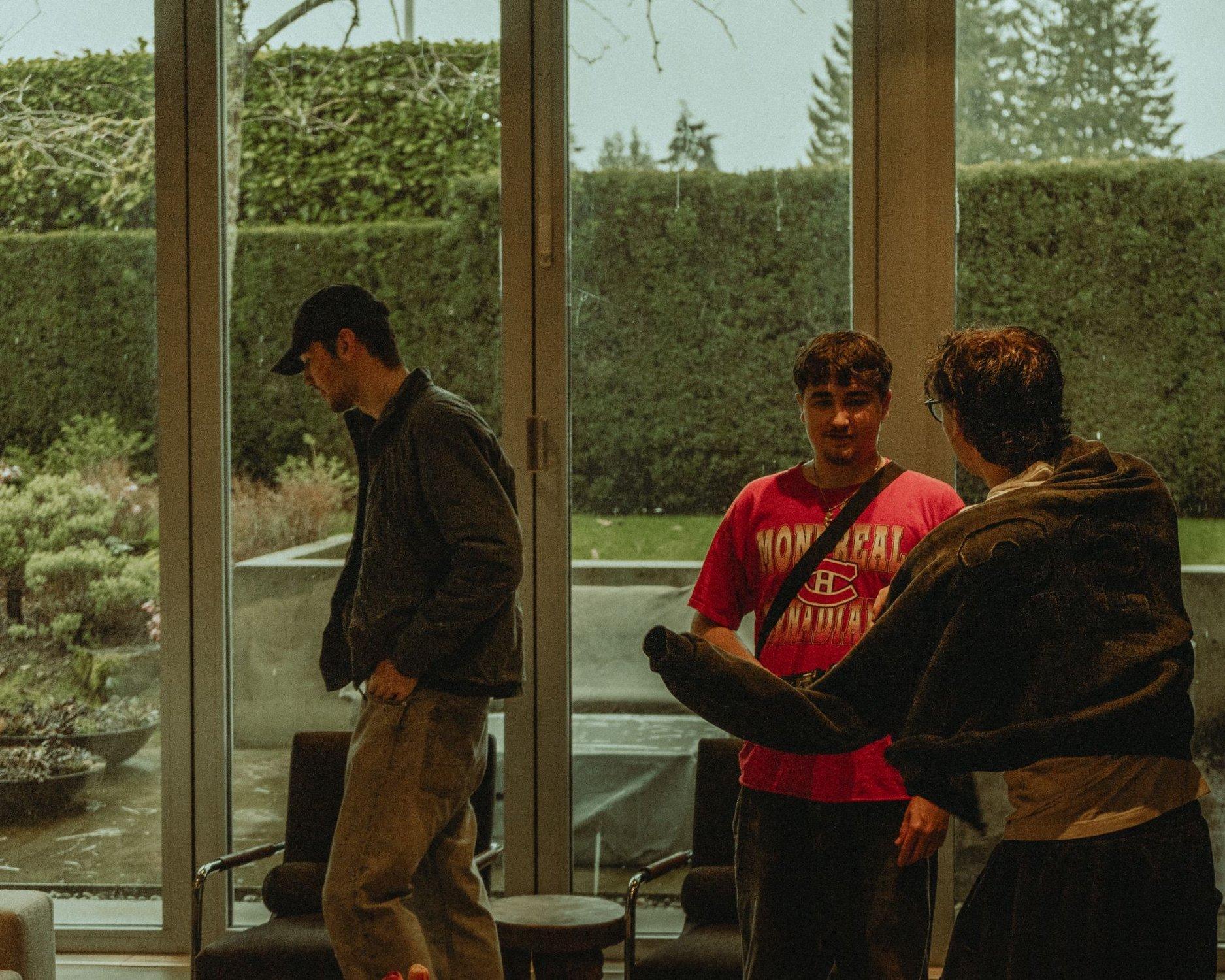 carousel-hero-element image-6