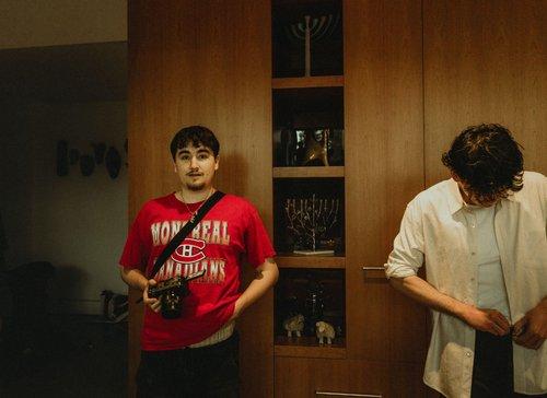 mobile - carousel-hero-element image-4